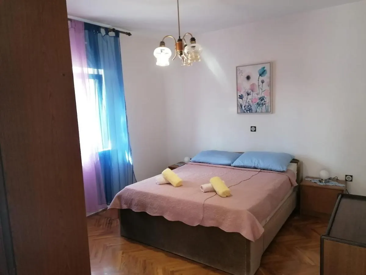 Sunny Family Apartment, Klenovica 0*,