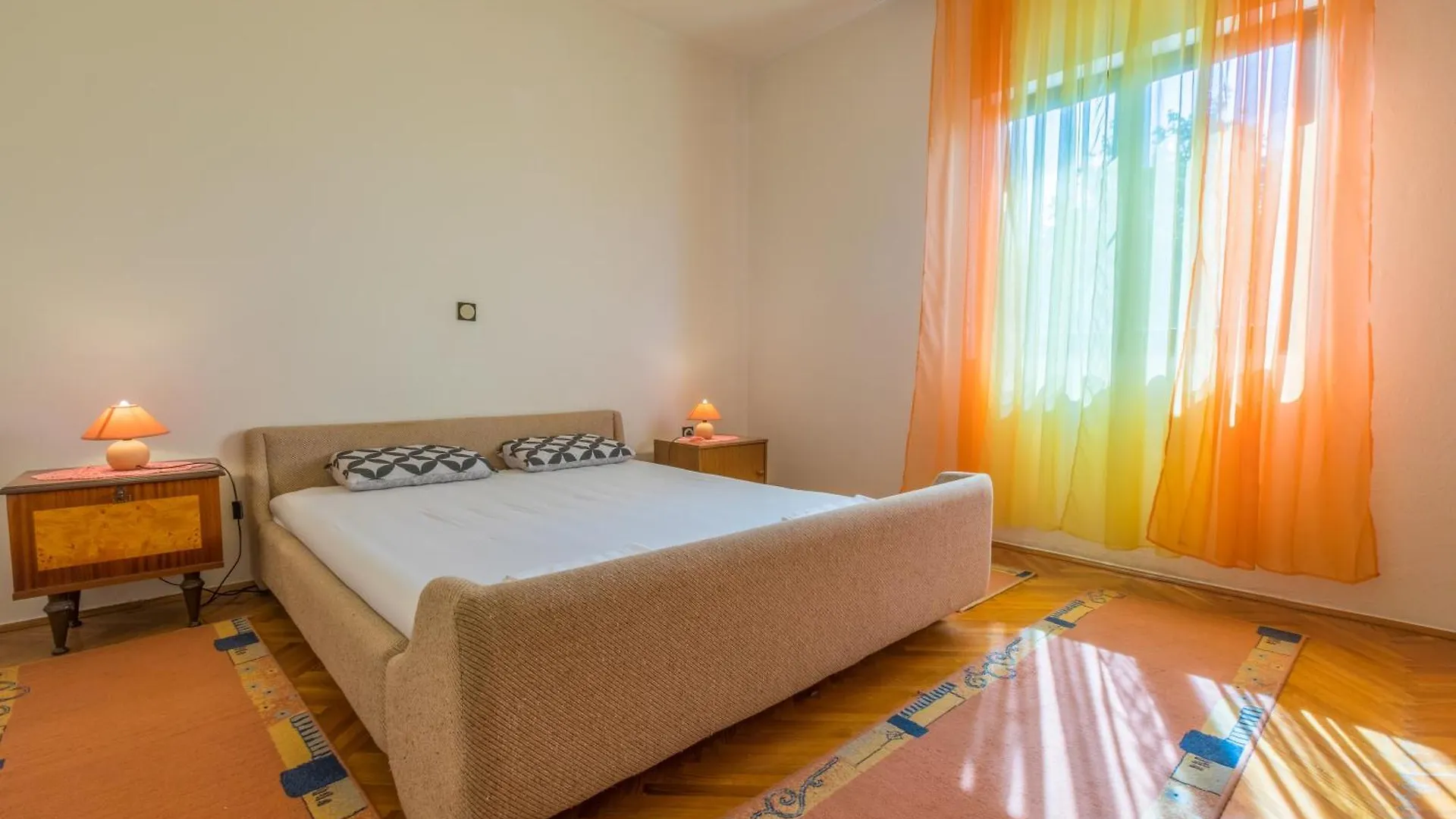 Sunny Family Apartment, Klenovica 0*,